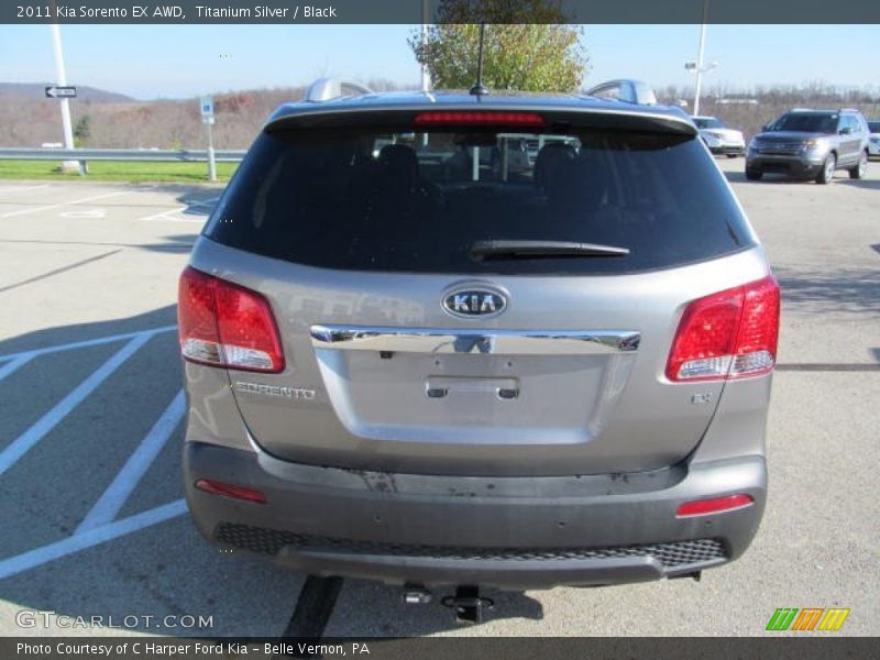 Titanium Silver / Black 2011 Kia Sorento EX AWD