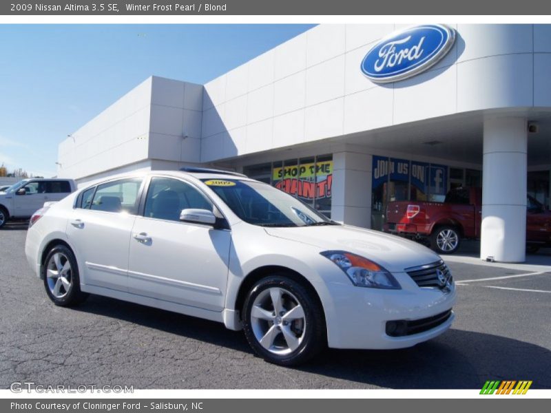 Winter Frost Pearl / Blond 2009 Nissan Altima 3.5 SE