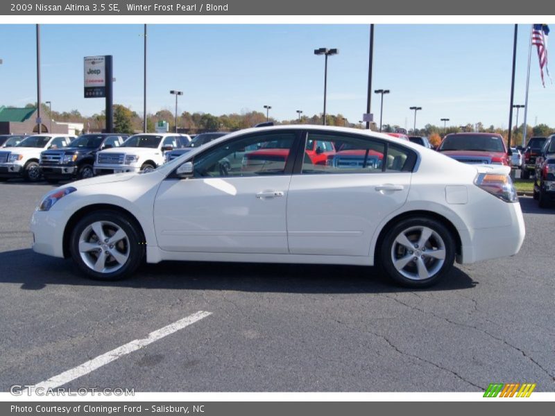 Winter Frost Pearl / Blond 2009 Nissan Altima 3.5 SE