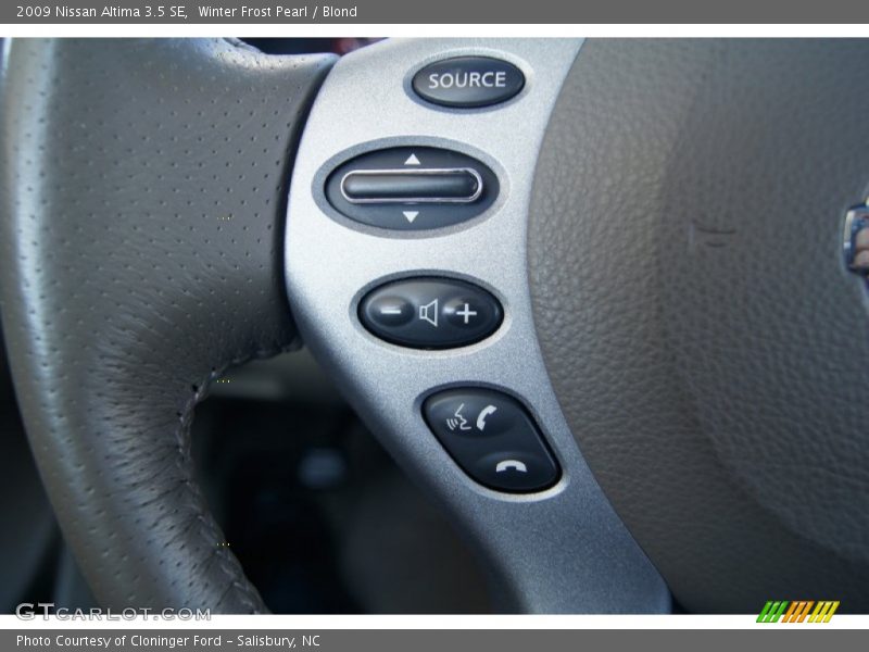 Winter Frost Pearl / Blond 2009 Nissan Altima 3.5 SE