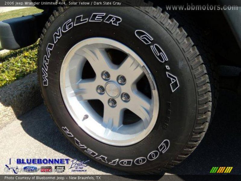 Solar Yellow / Dark Slate Gray 2006 Jeep Wrangler Unlimited 4x4