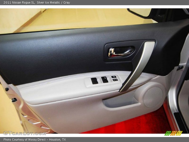 Silver Ice Metallic / Gray 2011 Nissan Rogue SL
