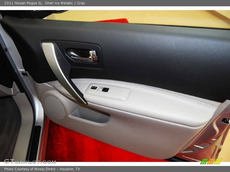 Silver Ice Metallic / Gray 2011 Nissan Rogue SL