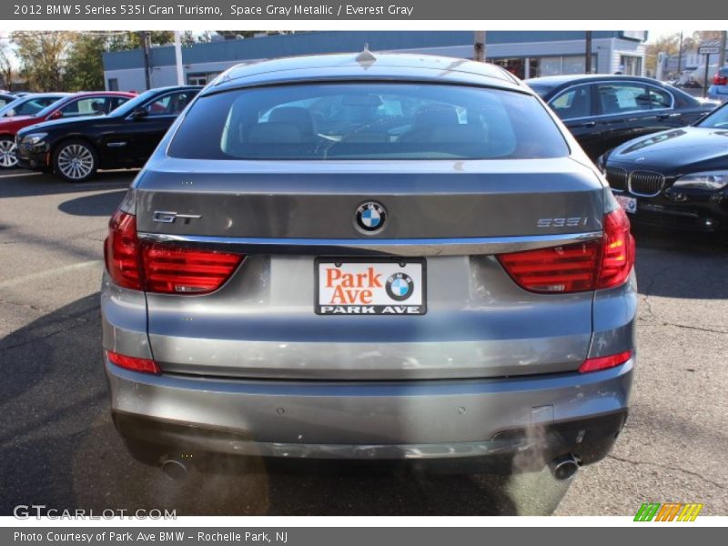 Space Gray Metallic / Everest Gray 2012 BMW 5 Series 535i Gran Turismo