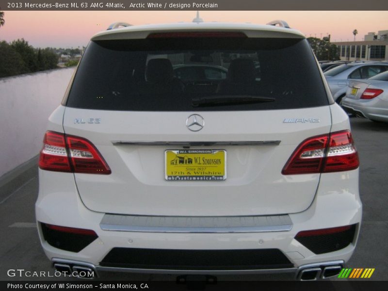 Arctic White / designo Porcelain 2013 Mercedes-Benz ML 63 AMG 4Matic