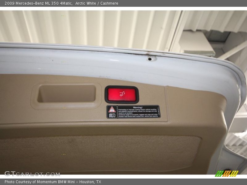 Arctic White / Cashmere 2009 Mercedes-Benz ML 350 4Matic