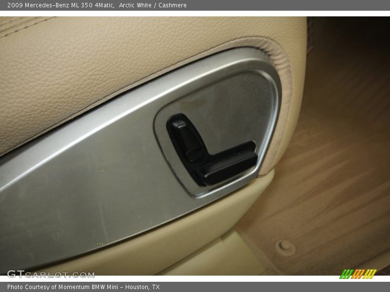 Arctic White / Cashmere 2009 Mercedes-Benz ML 350 4Matic