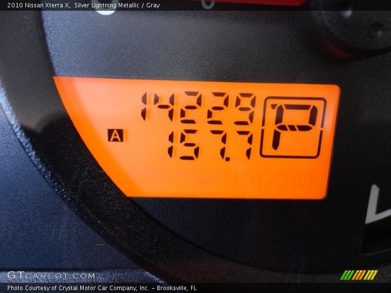 Silver Lightning Metallic / Gray 2010 Nissan Xterra X