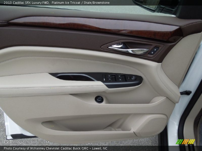 Platinum Ice Tricoat / Shale/Brownstone 2013 Cadillac SRX Luxury FWD