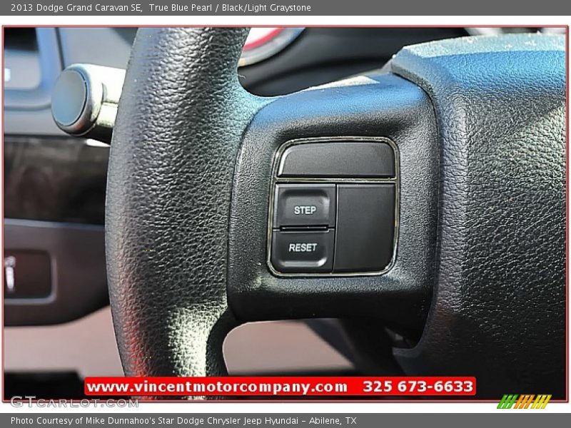 True Blue Pearl / Black/Light Graystone 2013 Dodge Grand Caravan SE