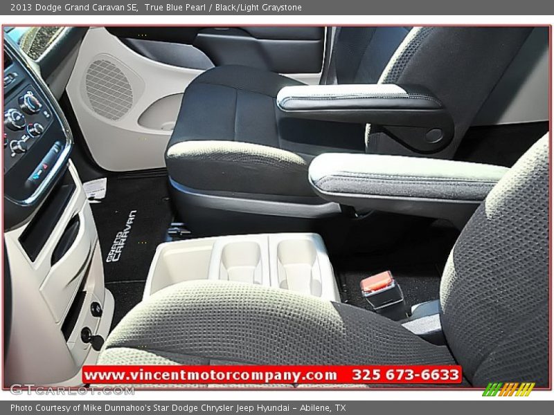 True Blue Pearl / Black/Light Graystone 2013 Dodge Grand Caravan SE