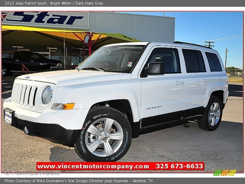 Bright White / Dark Slate Gray 2013 Jeep Patriot Sport