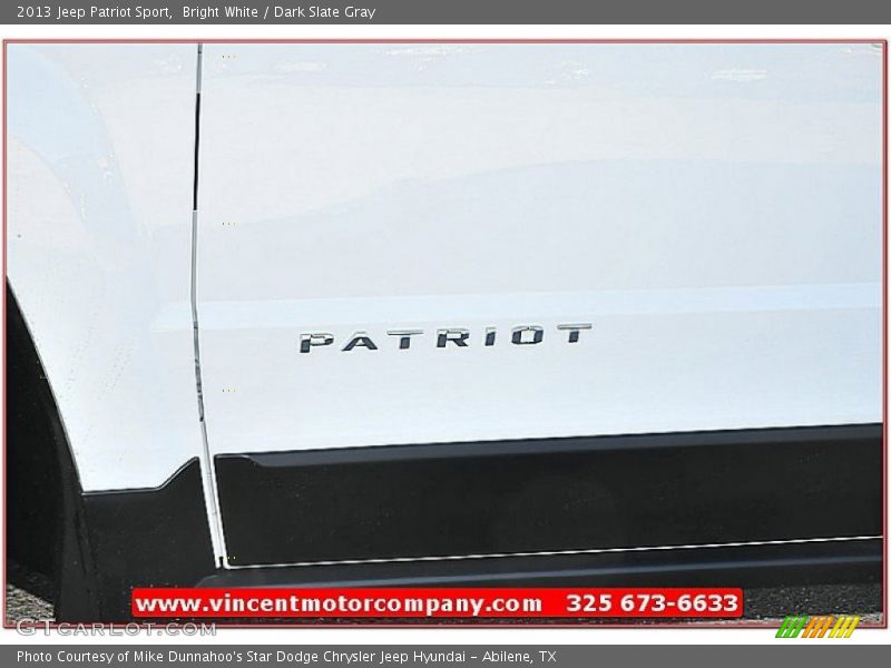 Bright White / Dark Slate Gray 2013 Jeep Patriot Sport