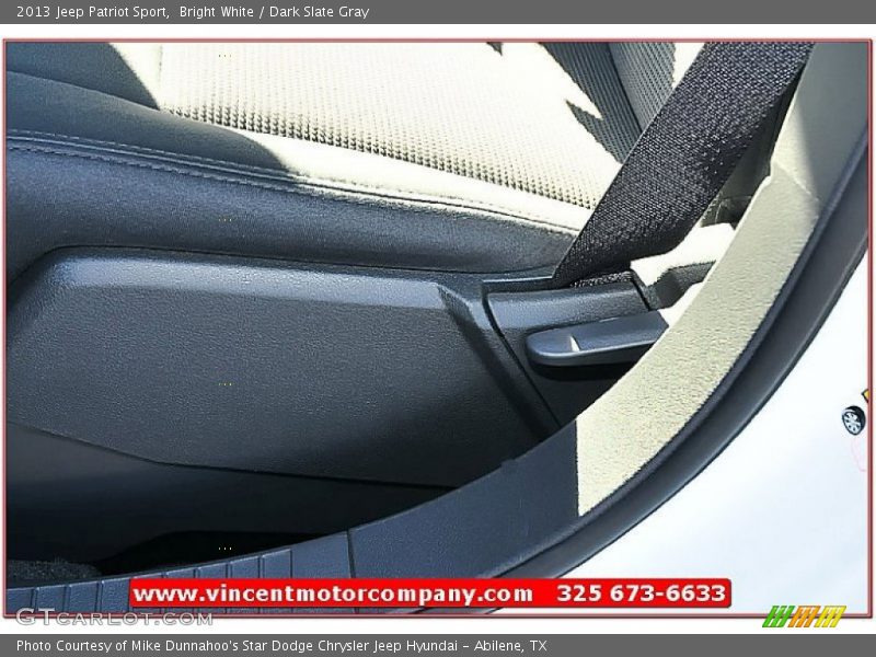 Bright White / Dark Slate Gray 2013 Jeep Patriot Sport