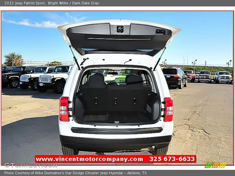 Bright White / Dark Slate Gray 2013 Jeep Patriot Sport