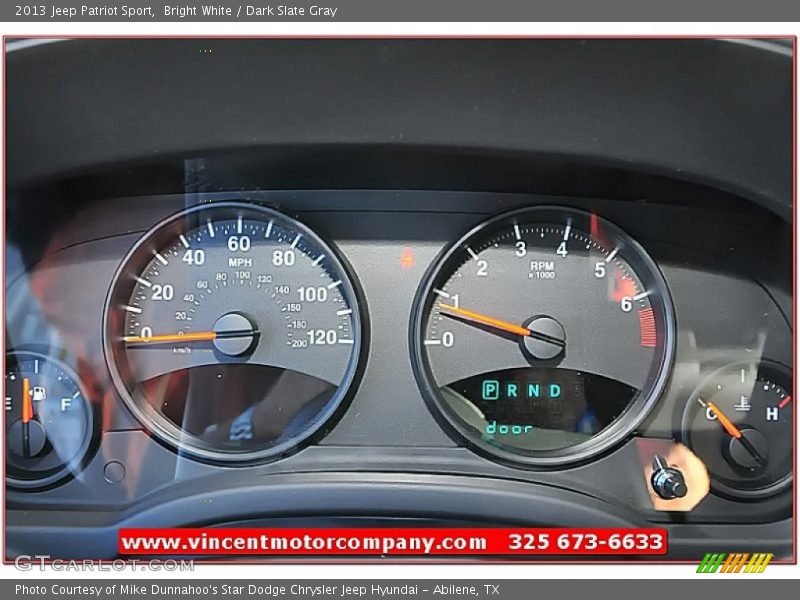 Bright White / Dark Slate Gray 2013 Jeep Patriot Sport