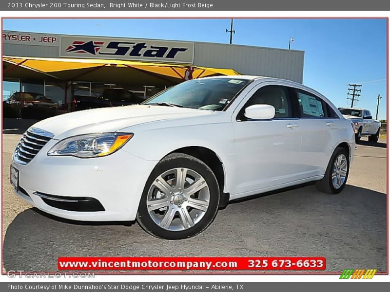 Bright White / Black/Light Frost Beige 2013 Chrysler 200 Touring Sedan