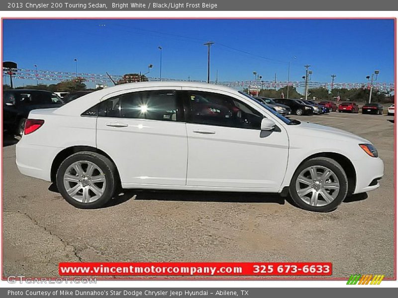 Bright White / Black/Light Frost Beige 2013 Chrysler 200 Touring Sedan