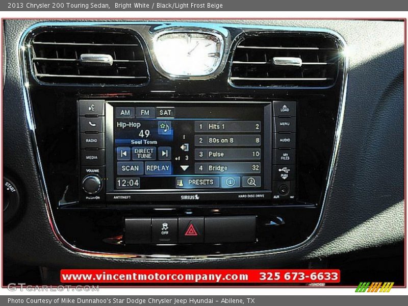 Bright White / Black/Light Frost Beige 2013 Chrysler 200 Touring Sedan