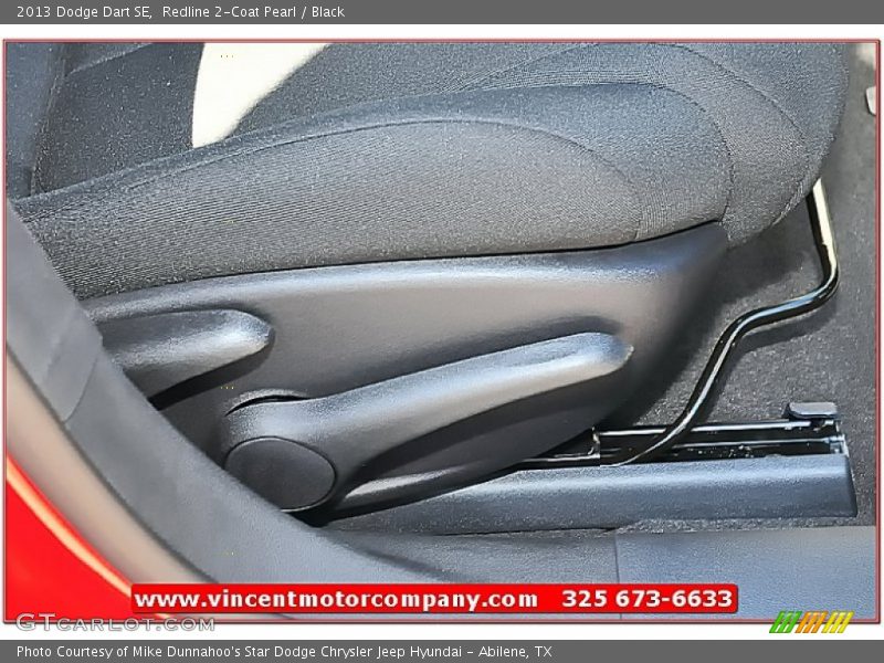 Redline 2-Coat Pearl / Black 2013 Dodge Dart SE