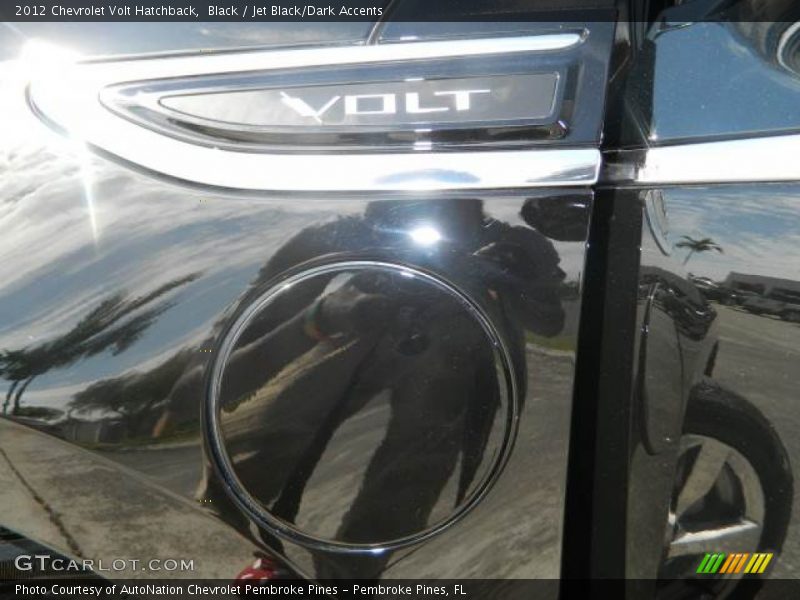 Black / Jet Black/Dark Accents 2012 Chevrolet Volt Hatchback