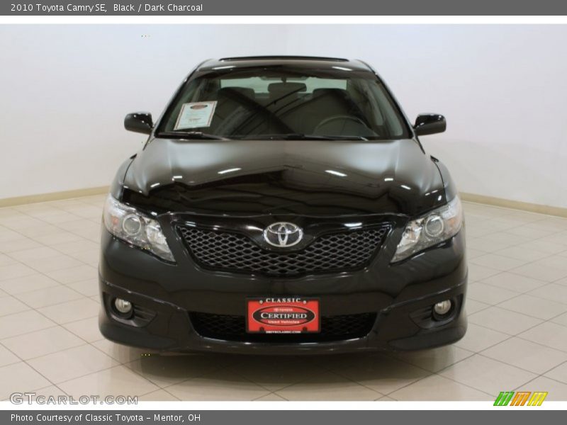Black / Dark Charcoal 2010 Toyota Camry SE