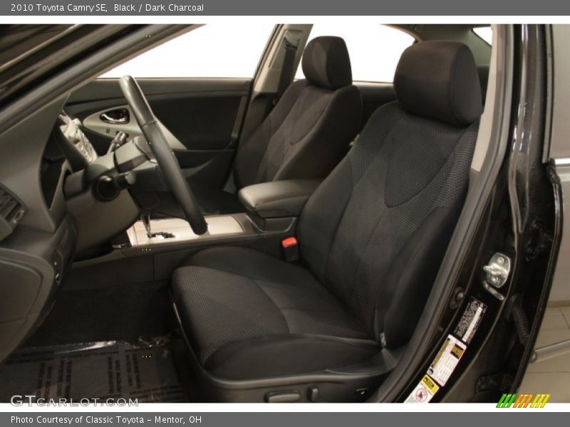 Black / Dark Charcoal 2010 Toyota Camry SE