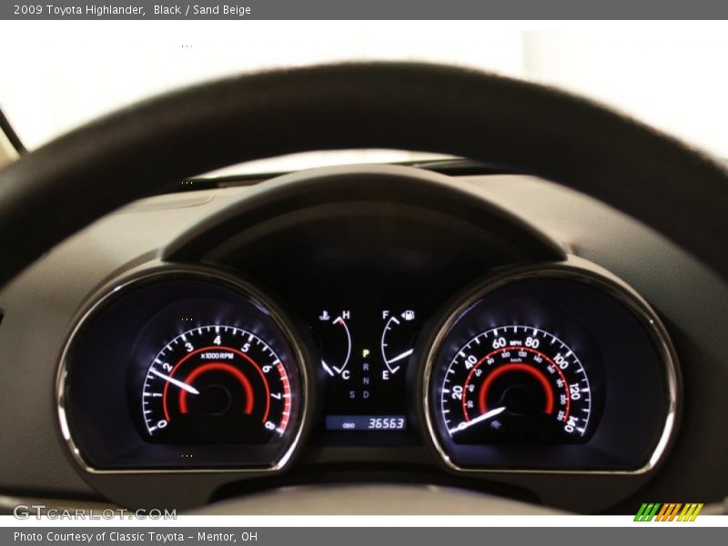 Black / Sand Beige 2009 Toyota Highlander