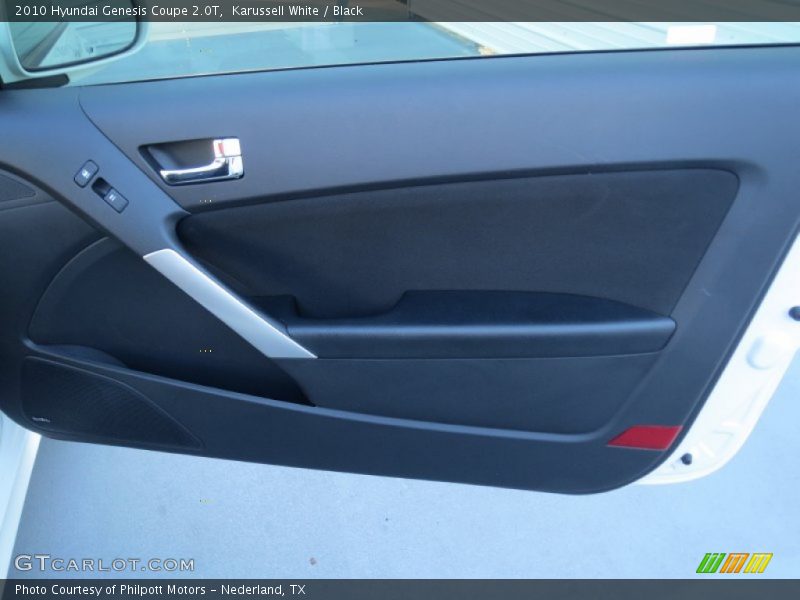 Karussell White / Black 2010 Hyundai Genesis Coupe 2.0T