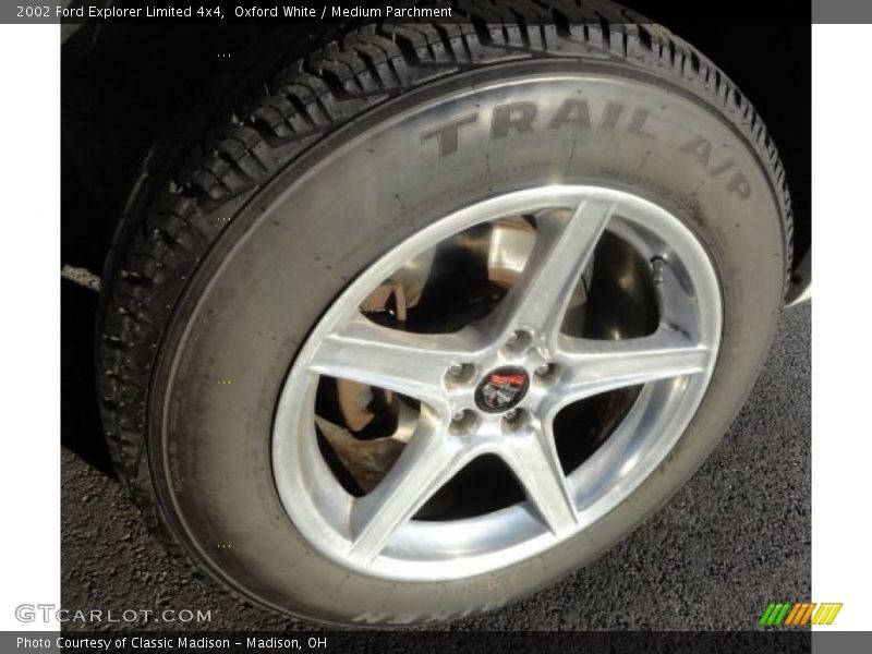 Oxford White / Medium Parchment 2002 Ford Explorer Limited 4x4