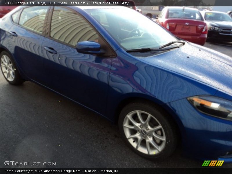 Blue Streak Pearl Coat / Black/Light Diesel Gray 2013 Dodge Dart Rallye