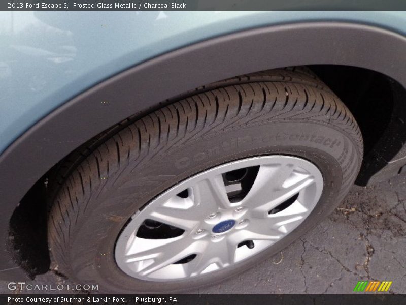 Frosted Glass Metallic / Charcoal Black 2013 Ford Escape S