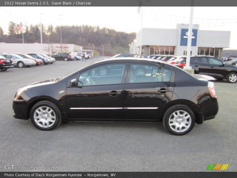 Super Black / Charcoal 2012 Nissan Sentra 2.0 S
