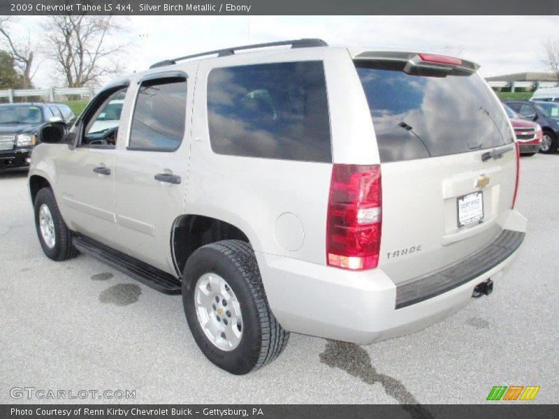 Silver Birch Metallic / Ebony 2009 Chevrolet Tahoe LS 4x4
