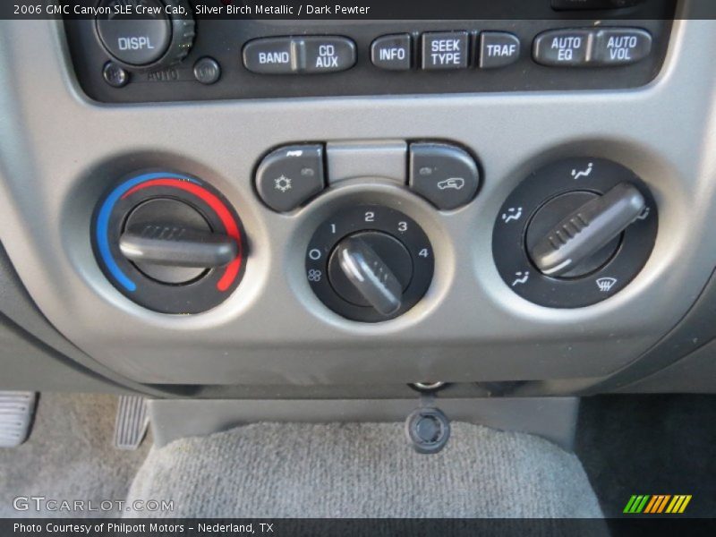 Controls of 2006 Canyon SLE Crew Cab