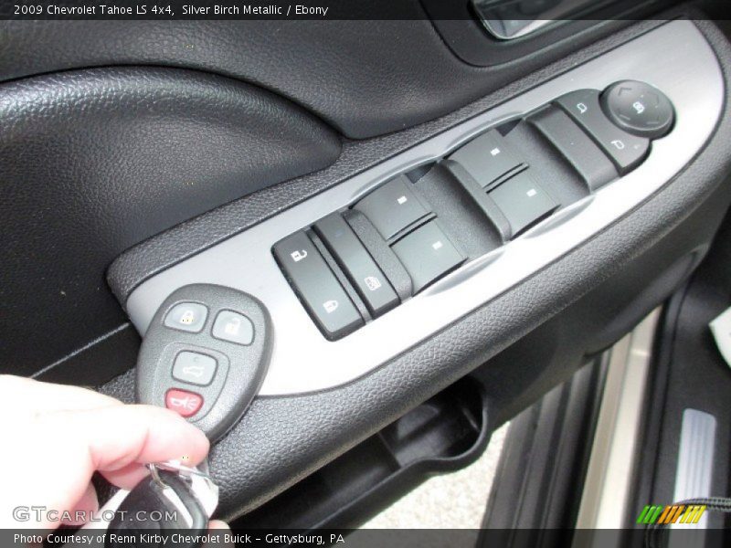 Silver Birch Metallic / Ebony 2009 Chevrolet Tahoe LS 4x4