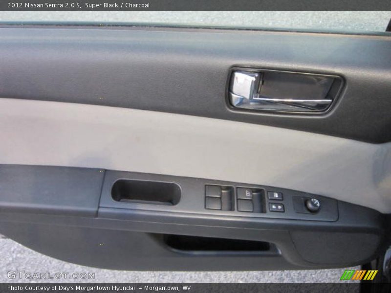 Super Black / Charcoal 2012 Nissan Sentra 2.0 S