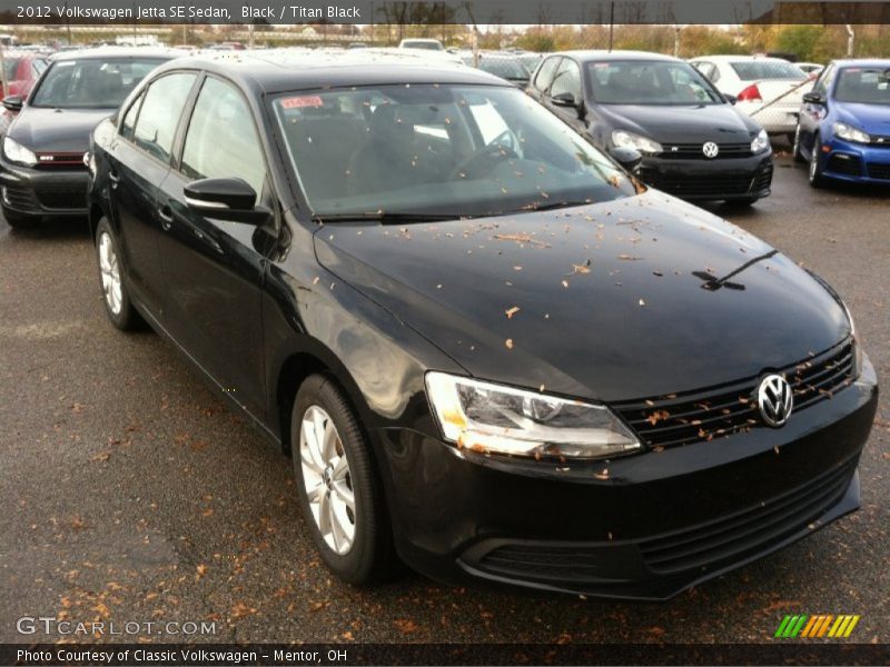 Black / Titan Black 2012 Volkswagen Jetta SE Sedan