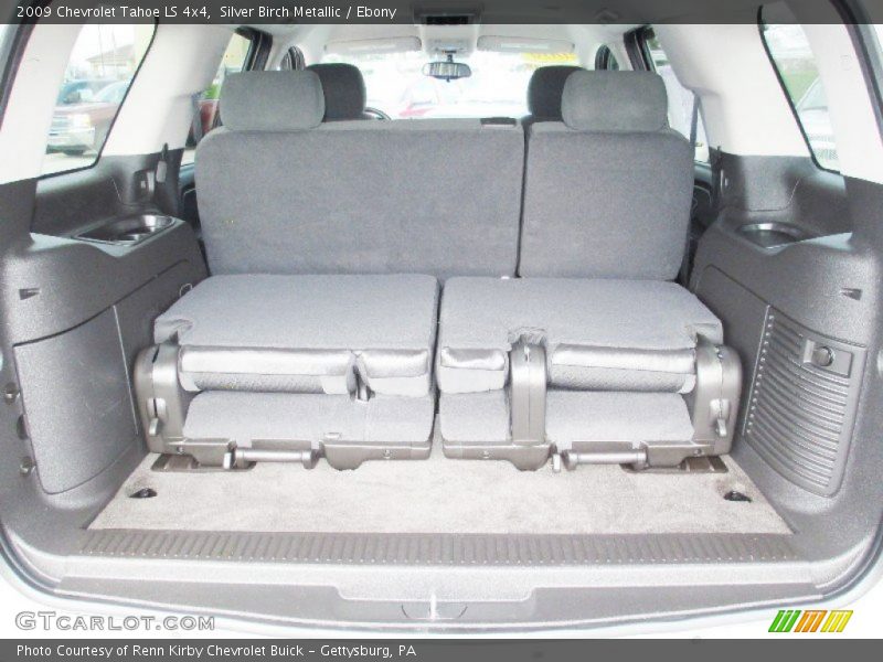 Silver Birch Metallic / Ebony 2009 Chevrolet Tahoe LS 4x4