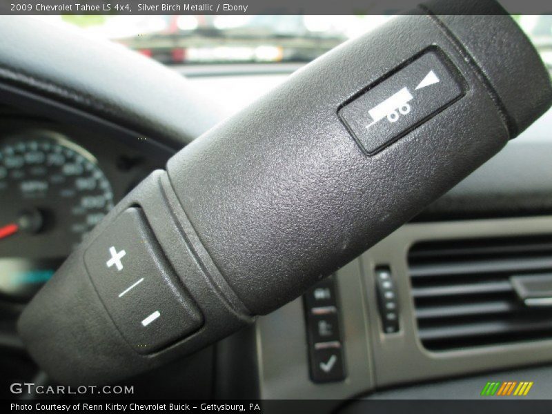 Silver Birch Metallic / Ebony 2009 Chevrolet Tahoe LS 4x4