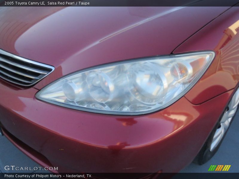 Salsa Red Pearl / Taupe 2005 Toyota Camry LE