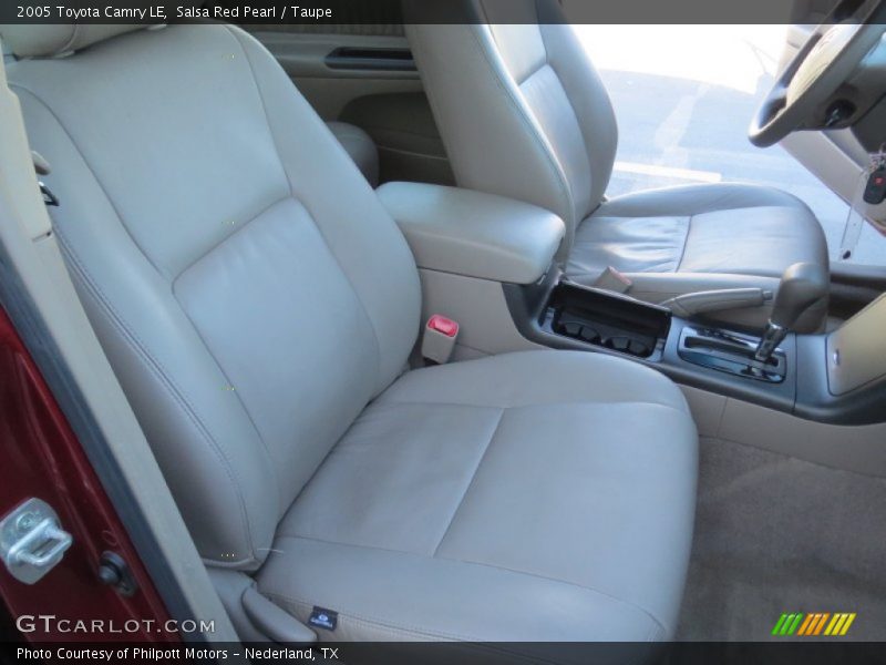 Salsa Red Pearl / Taupe 2005 Toyota Camry LE