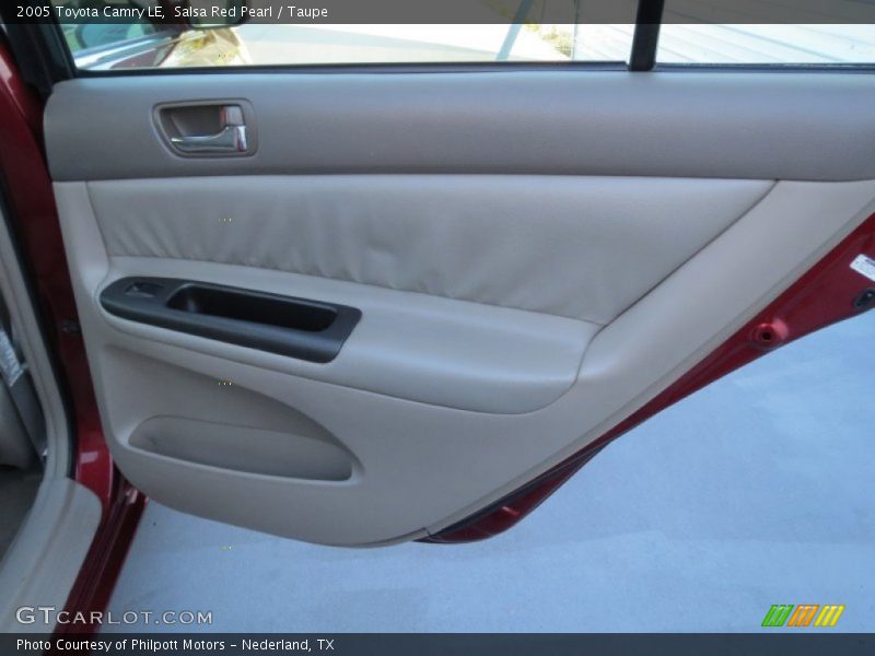 Salsa Red Pearl / Taupe 2005 Toyota Camry LE