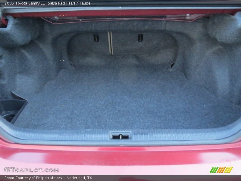 Salsa Red Pearl / Taupe 2005 Toyota Camry LE
