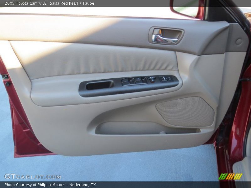 Salsa Red Pearl / Taupe 2005 Toyota Camry LE