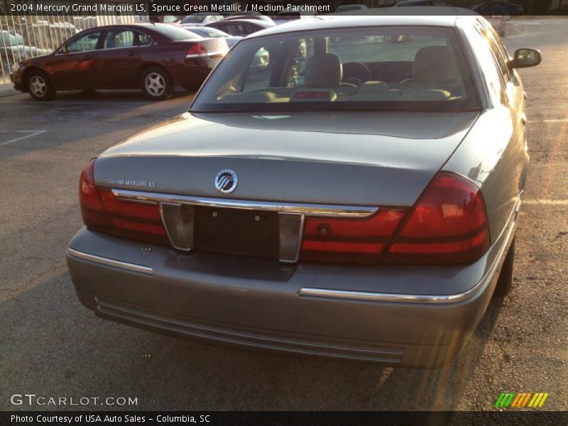 Spruce Green Metallic / Medium Parchment 2004 Mercury Grand Marquis LS