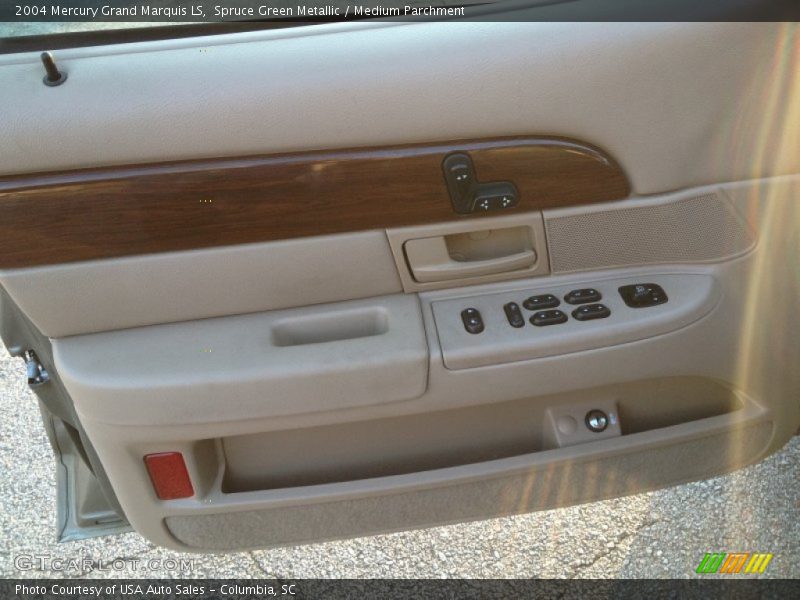 Spruce Green Metallic / Medium Parchment 2004 Mercury Grand Marquis LS