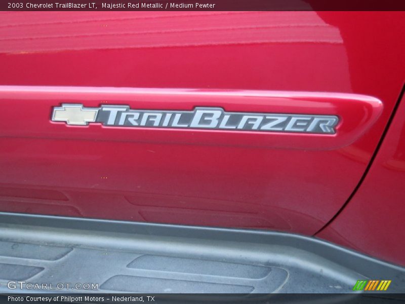 Majestic Red Metallic / Medium Pewter 2003 Chevrolet TrailBlazer LT