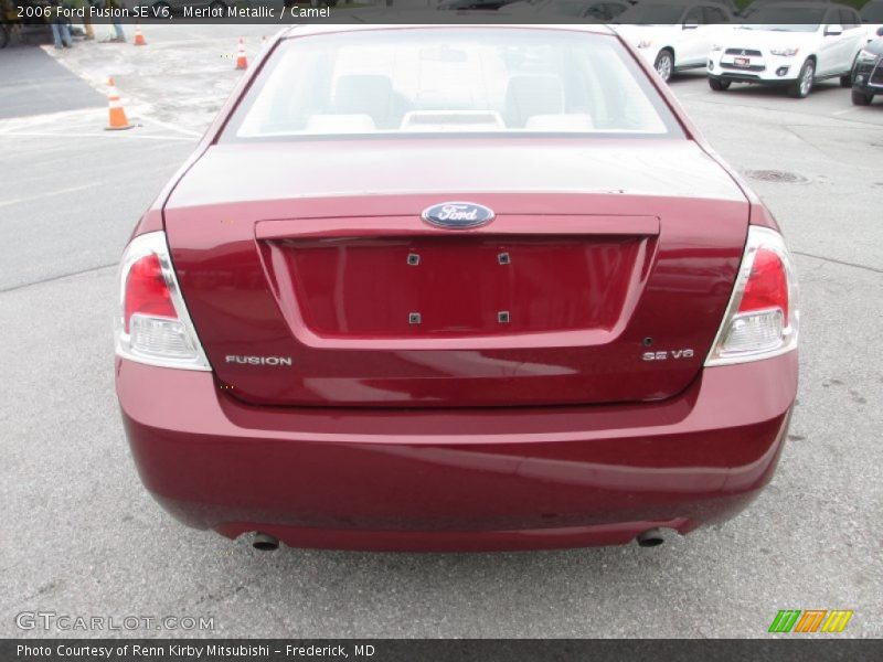 Merlot Metallic / Camel 2006 Ford Fusion SE V6
