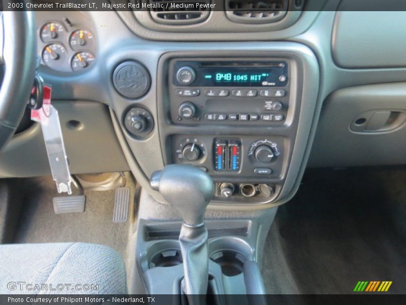 Controls of 2003 TrailBlazer LT